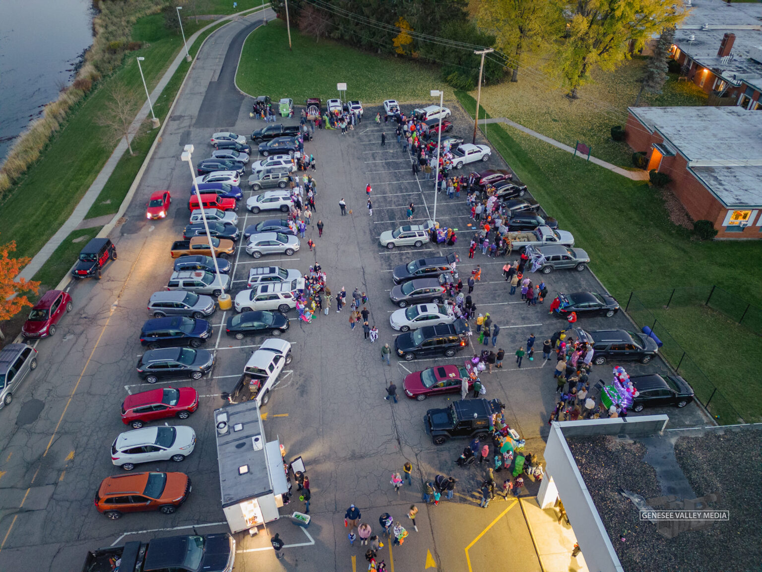 Slideshow Wellsville YMCA's "Trunk or Treat" was a huge success THE