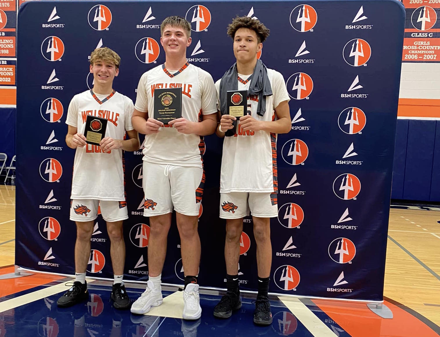 Road Warriors Dunbar grabs MVP honors as Wellsville wins 8th Annual