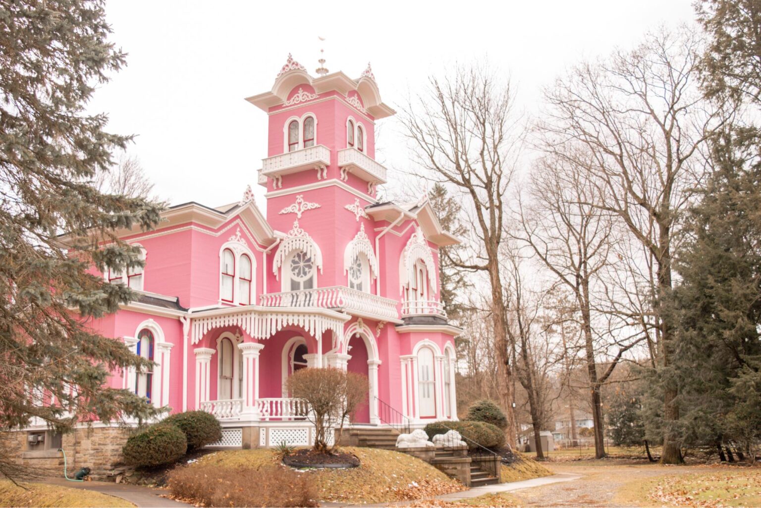 "Dance in Motion" The Pink House shoot THE WELLSVILLE SUN