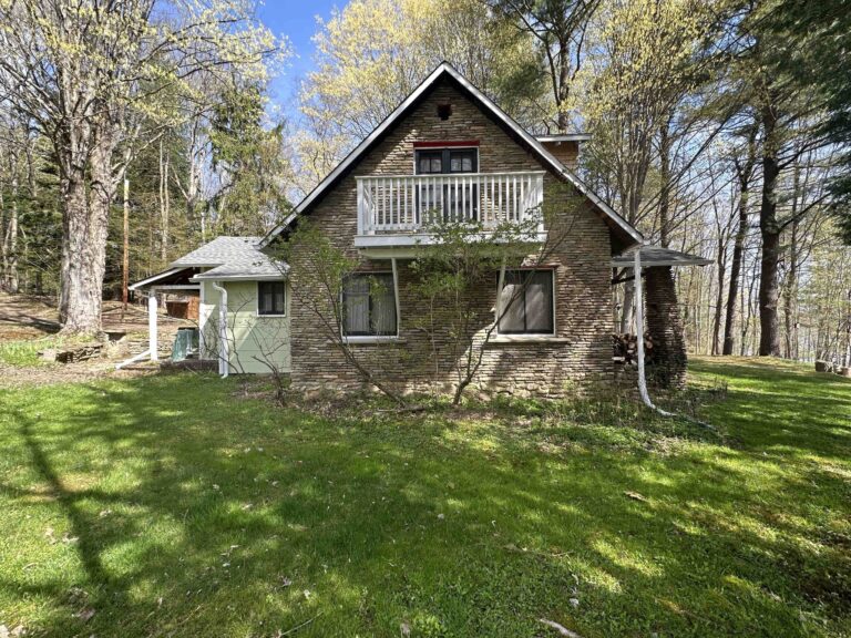 NY Landquest Must see, picture perfect Rushford Lake cottage for sale