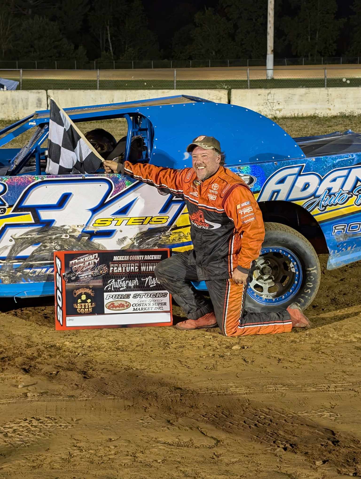 Partridge Racing Dirt Track Racing: Autograph Frenzy, Harvey and Wonderling continue to ...
